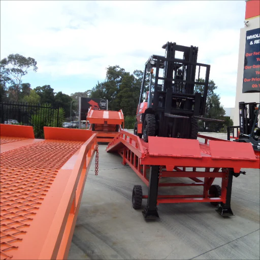 Movable Yard Dock Ramp 8Ton Solid Tyres - Image 3