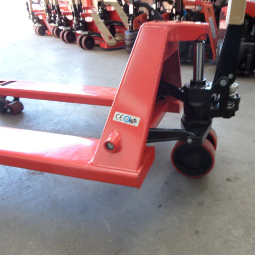 Narrow Pallet Jack Low Profile 2.5Ton - Image 4