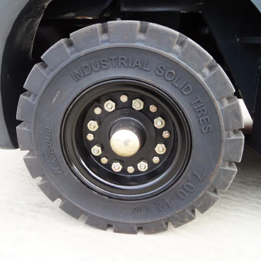 2.5Ton ISUZU C240 Diesel Forklifts - Image 4