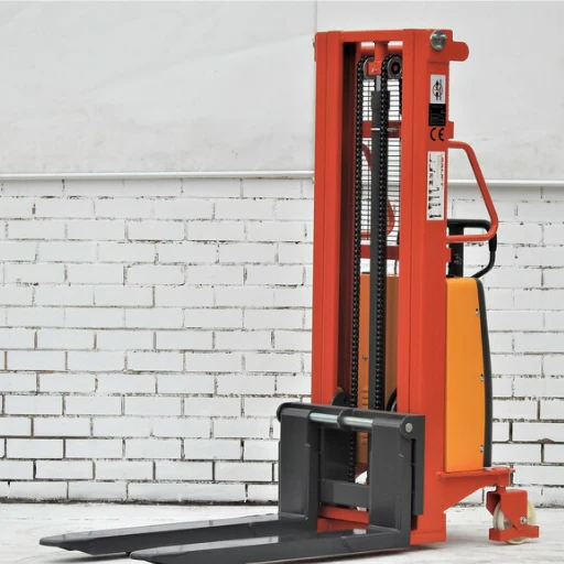 Semi Electric Walkie Stacker Lifter 2.5M Capacity 1T - Image 4