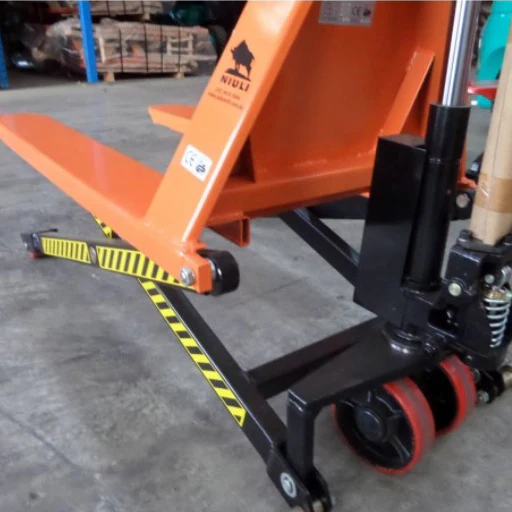 Narrow pallet jack 1T Scissor Lift - Image 4